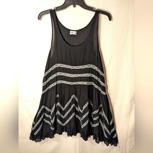 Free People Dresses & Skirts - Free People Slip Dress Womens Small Black with Silver Lace Design Style …
